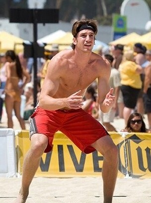 4881_1116040353523_1602407969_275314_1627933_n