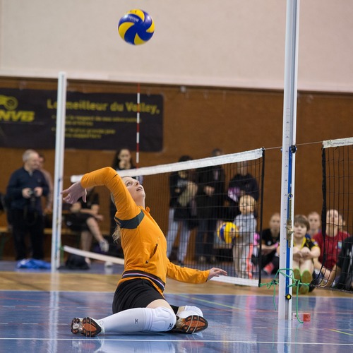 sitting volleyball 5