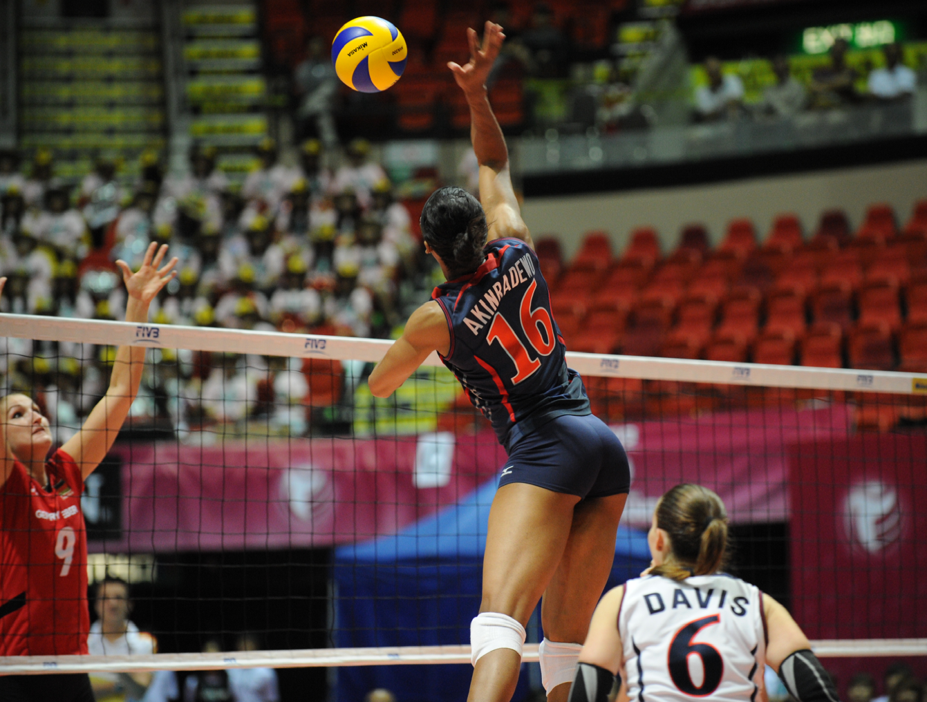 USA Middle Blocker Foluke Akinradewo Volleywood