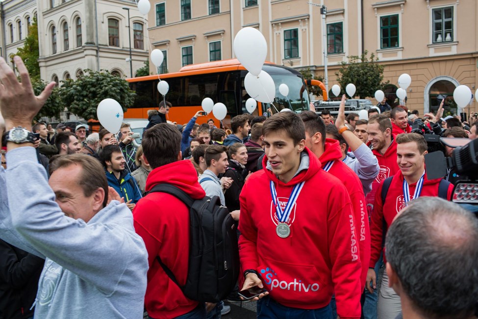 tine urnaut klemen cebulj mitja gasparini slovenia volleyball team 2