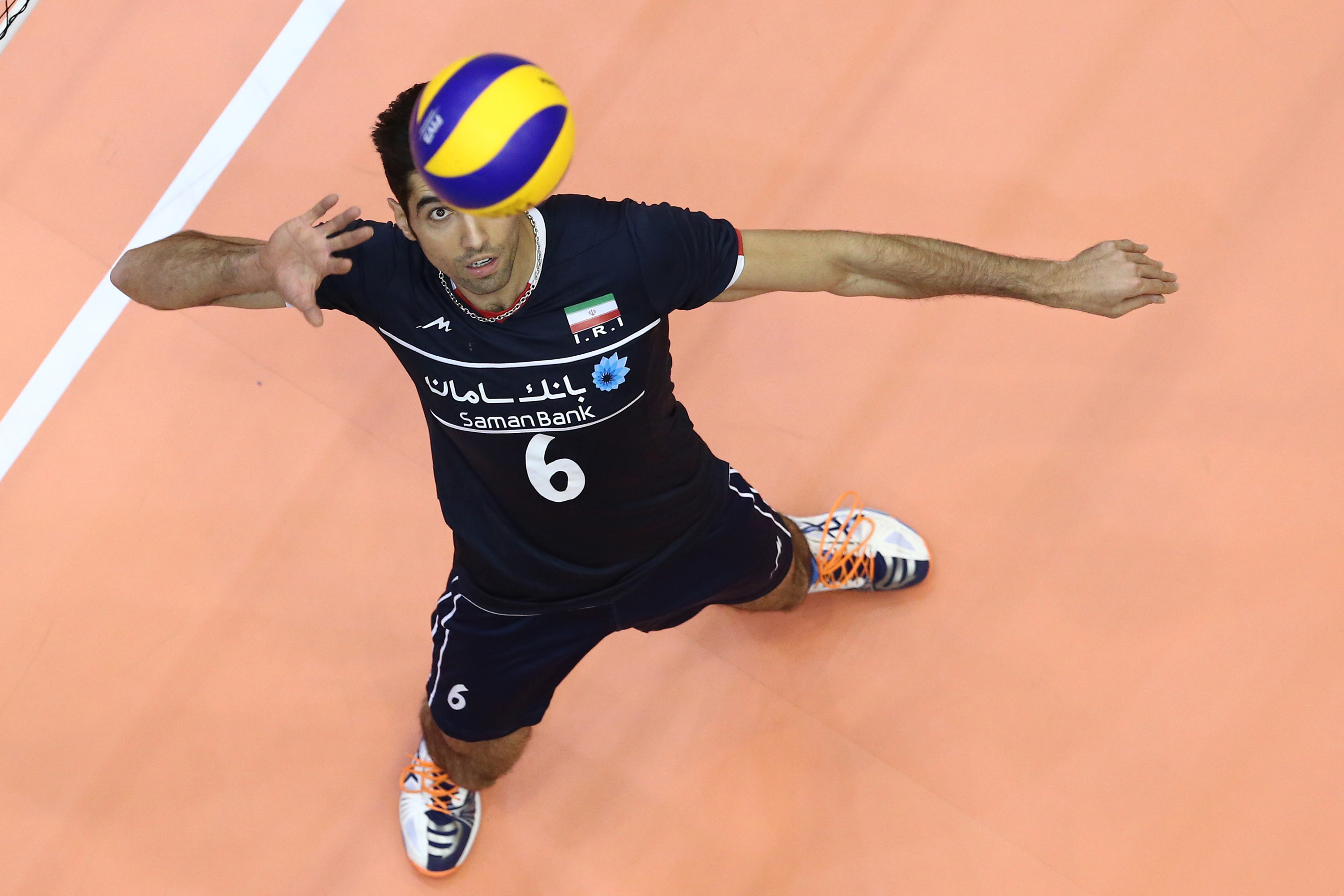 Mousaviispracticingbeforethematch