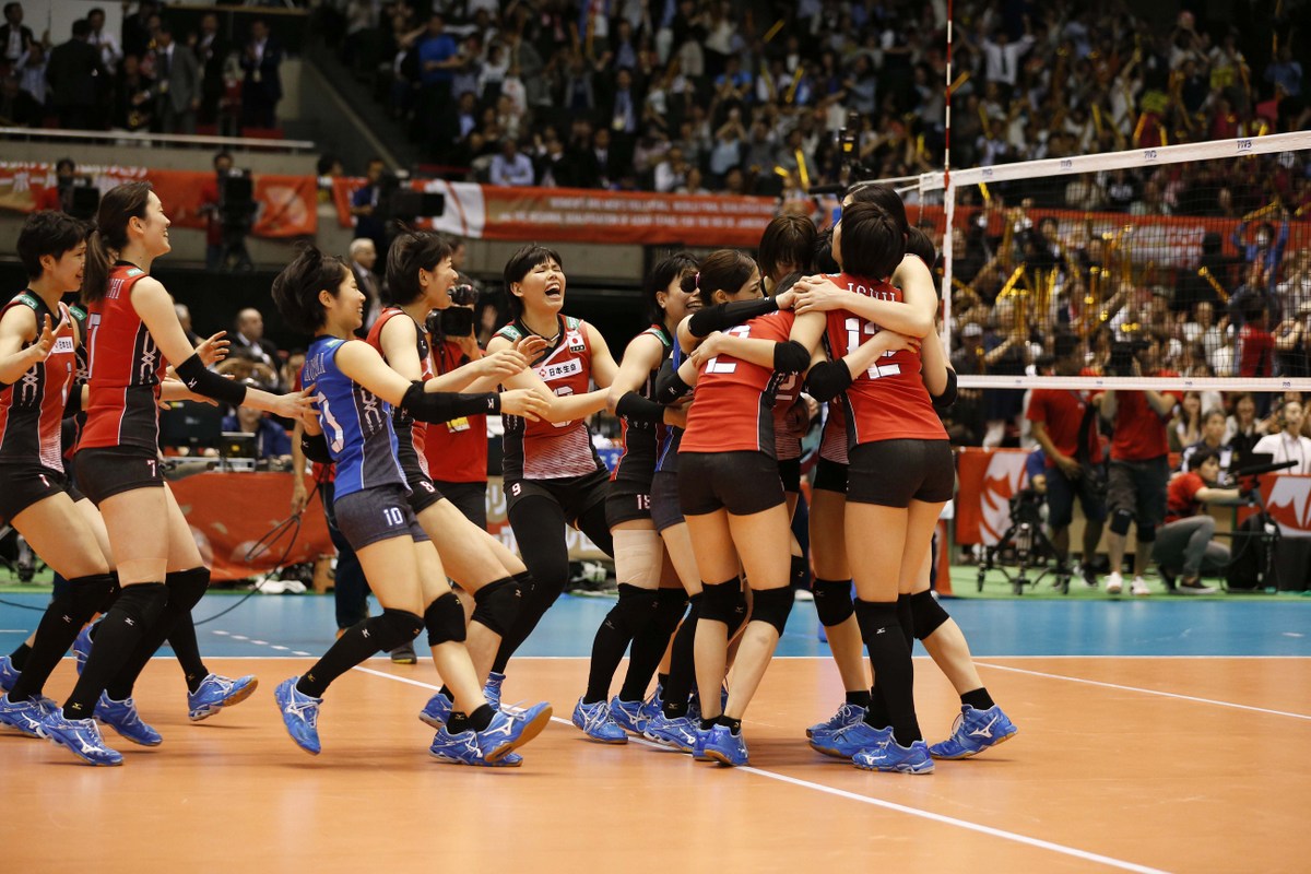 TeamJapancelebrateapointwon